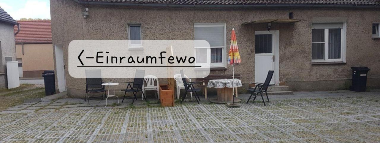 Einraum-Ferienwohnung 46M2 Eisenhuettenstadt-Diehlo Exterior photo
